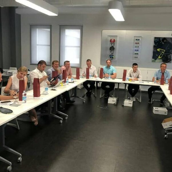 72944673_2614815701931982_70739709092954112_n